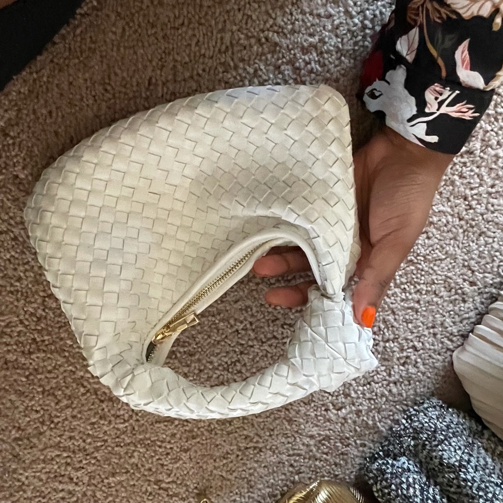 White bag